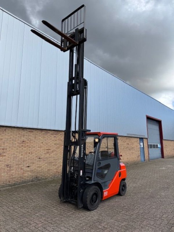 Frontstapler typu Toyota 02-8FGF25, Gebrauchtmaschine v Oldenzaal (Obrázek 8)