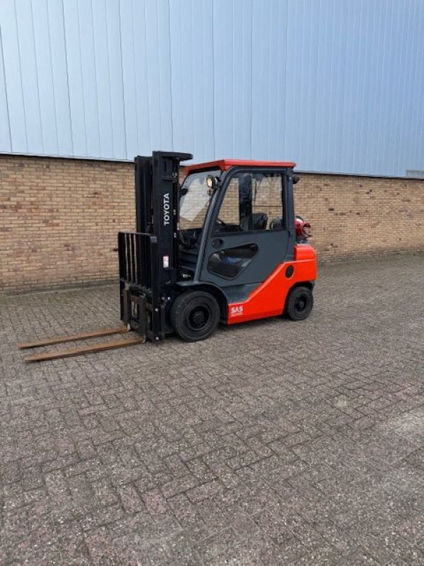 Frontstapler typu Toyota 02-8FGF25, Gebrauchtmaschine v Oldenzaal (Obrázek 3)