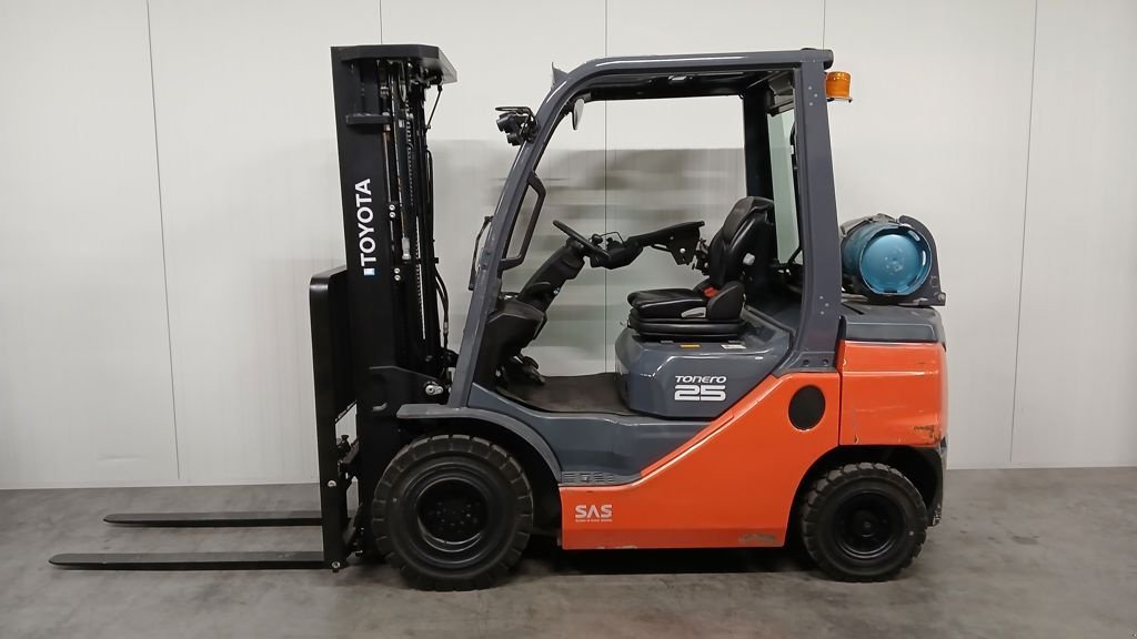 Frontstapler типа Toyota 028FGF25, Gebrauchtmaschine в Barneveld (Фотография 1)