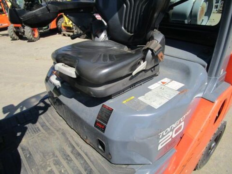 Frontstapler des Typs Toyota 06-8FG20F - GAS Triplex-FH 4,30m + Seitenschiebe, Gebrauchtmaschine in Gnas (Bild 5)