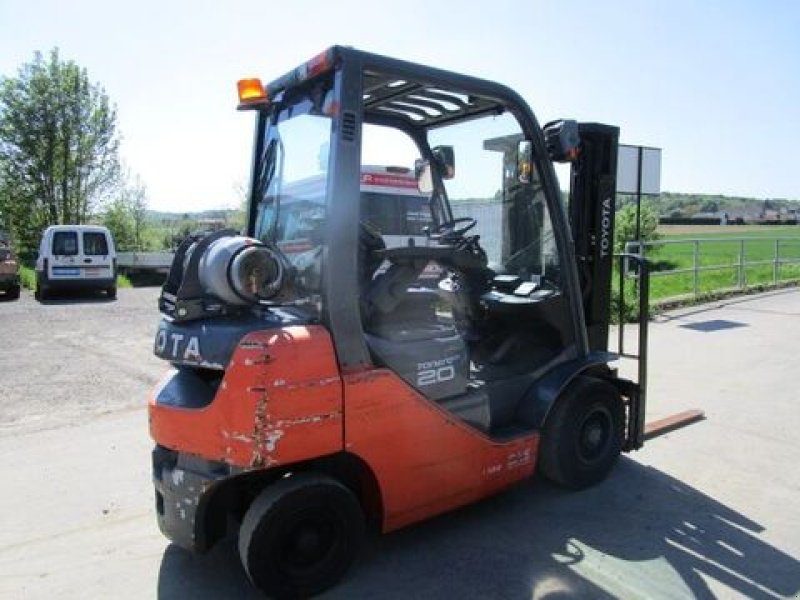 Frontstapler des Typs Toyota 06-8FG20F - GAS Triplex-FH 4,30m + Seitenschiebe, Gebrauchtmaschine in Gnas (Bild 4)