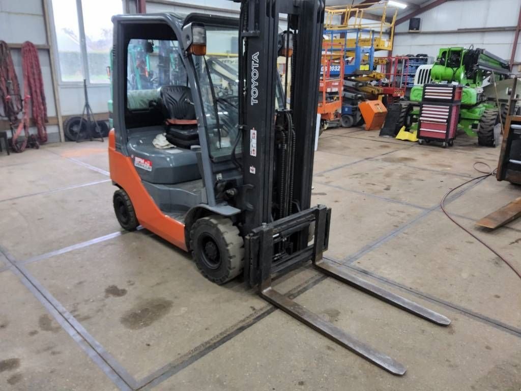 Frontstapler des Typs Toyota 1,5Ton heftruck H02-8FGF15 lpg 1.5t forklift, Gebrauchtmaschine in Hooge mierde (Bild 11)