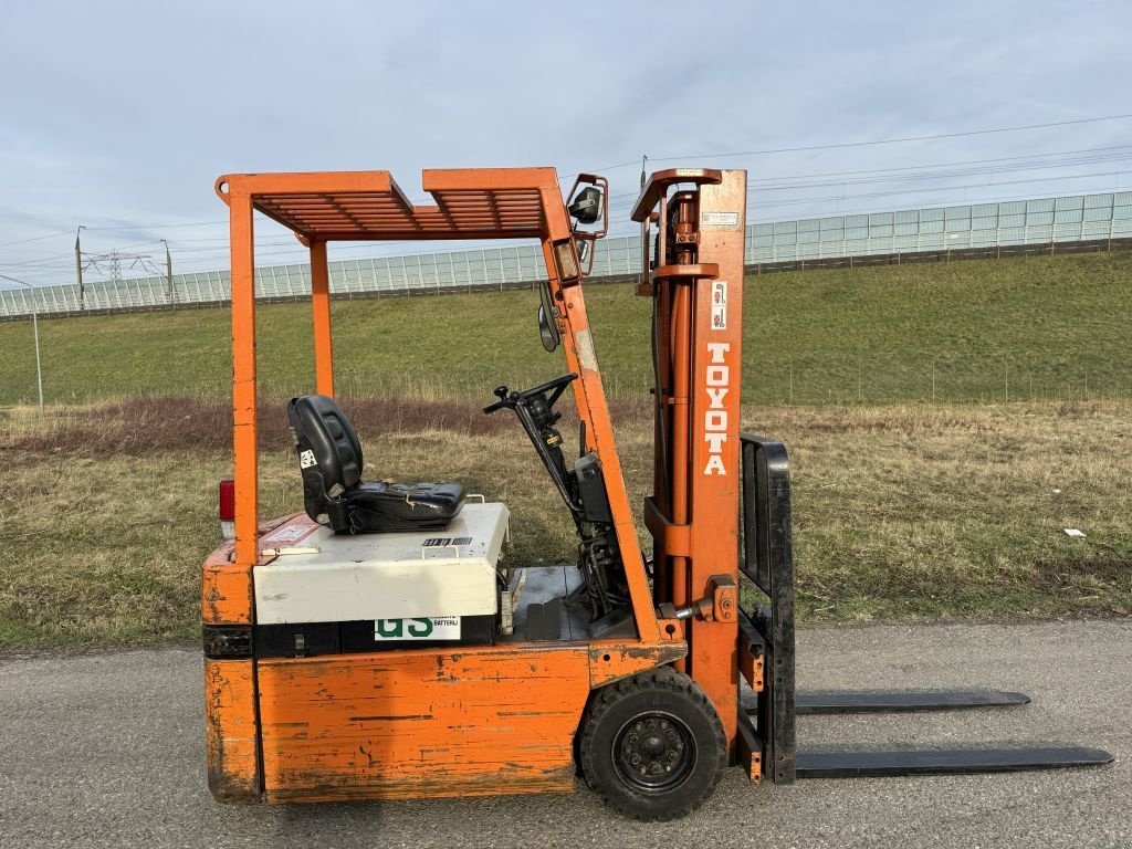 Frontstapler tip Toyota 2 FBE 13 Elektrisch, Gebrauchtmaschine in Zevenbergschen Hoek (Poză 5)