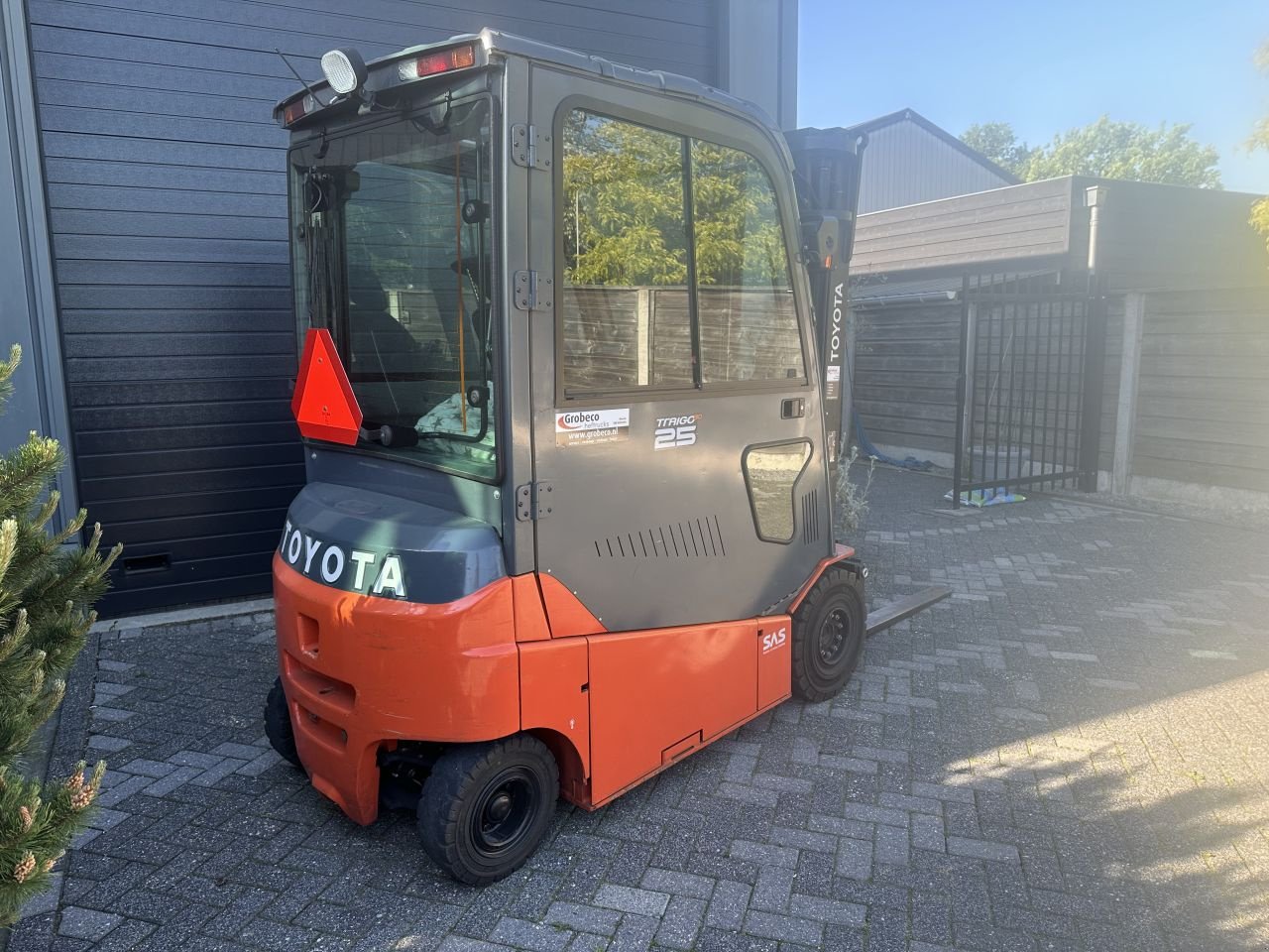 Frontstapler of the type Toyota 2.5, Gebrauchtmaschine in Oirschot (Picture 6)