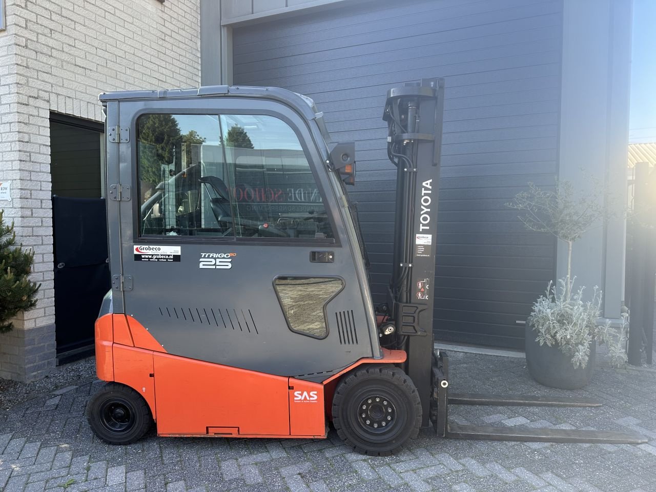 Frontstapler of the type Toyota 2.5, Gebrauchtmaschine in Oirschot (Picture 5)