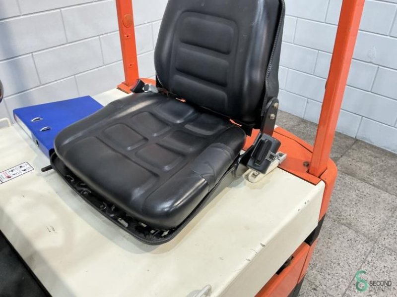 Frontstapler des Typs Toyota 2FB10, Gebrauchtmaschine in Wijchen (Bild 11)