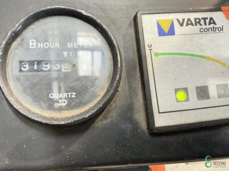 Frontstapler des Typs Toyota 2FB10, Gebrauchtmaschine in Wijchen (Bild 9)