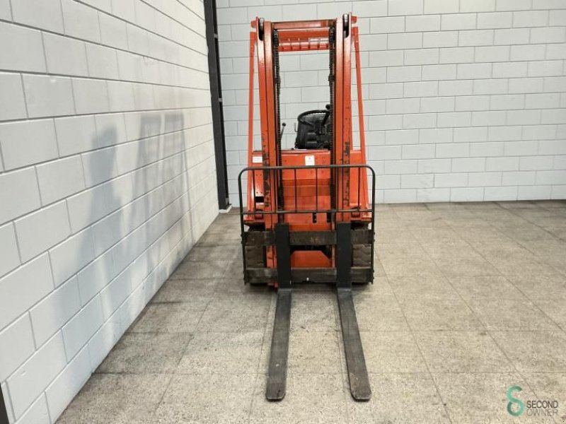 Frontstapler des Typs Toyota 2FB10, Gebrauchtmaschine in Wijchen (Bild 3)