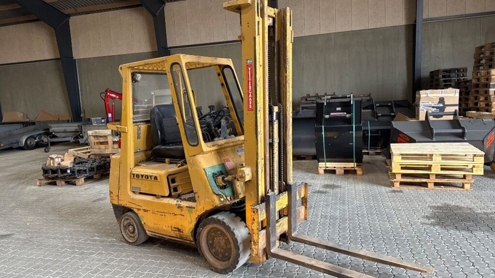 Frontstapler des Typs Toyota 42-3 FGC 25, Gebrauchtmaschine in Rødovre (Bild 2)