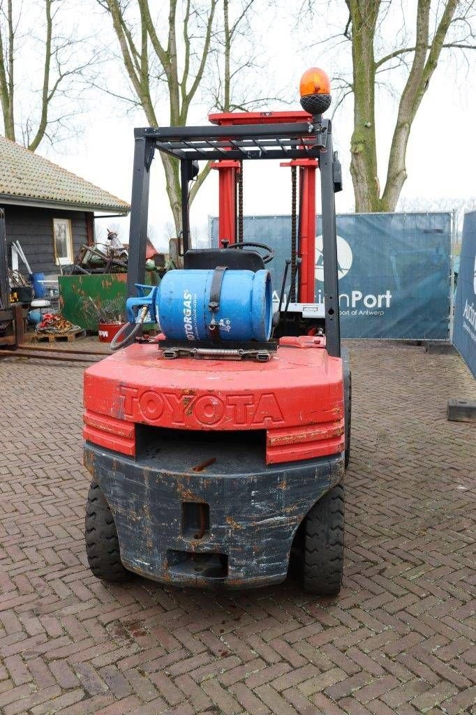 Frontstapler Türe ait Toyota 42-5FG30, Gebrauchtmaschine içinde Antwerpen (resim 7)