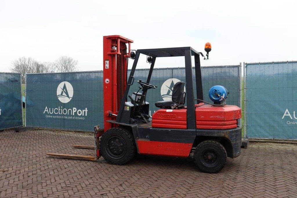 Frontstapler Türe ait Toyota 42-5FG30, Gebrauchtmaschine içinde Antwerpen (resim 3)