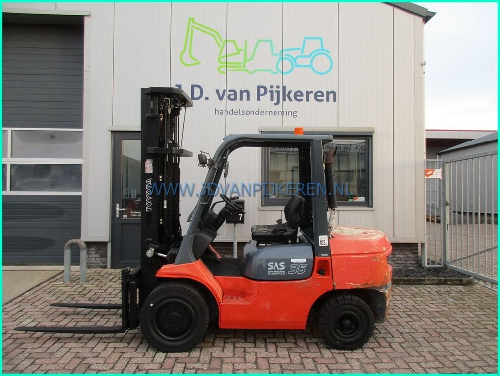 Frontstapler от тип Toyota 42-7FDJF35, Gebrauchtmaschine в IJsselmuiden (Снимка 1)