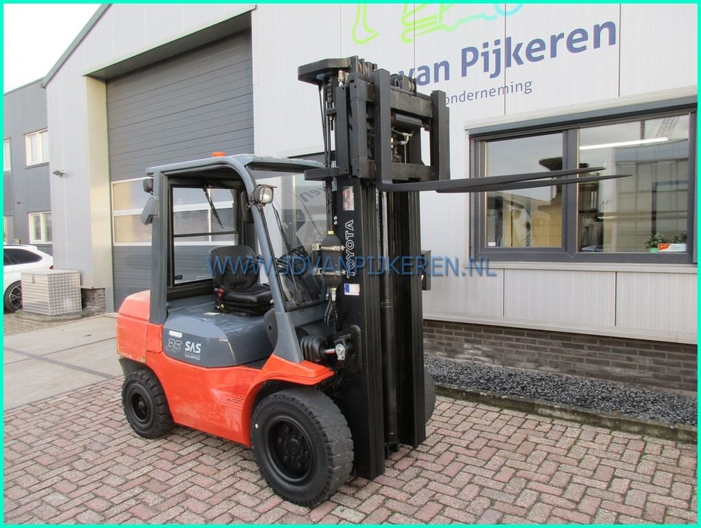 Frontstapler от тип Toyota 42-7FDJF35, Gebrauchtmaschine в IJsselmuiden (Снимка 8)