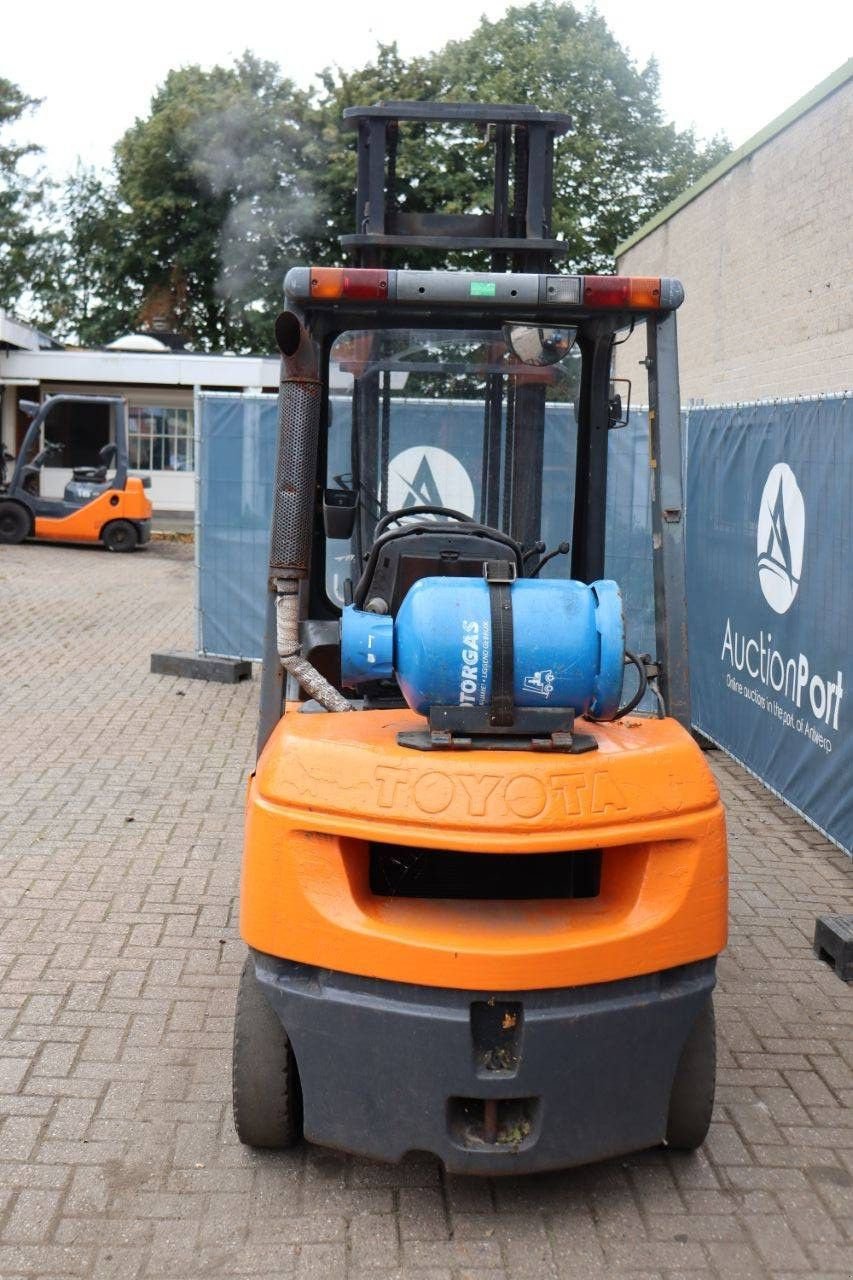Frontstapler Türe ait Toyota 42-7FGF25, Gebrauchtmaschine içinde Antwerpen (resim 5)
