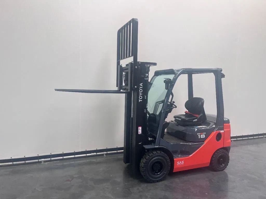 Frontstapler des Typs Toyota 42-8 FDF 18, Neumaschine in Culemborg (Bild 5)