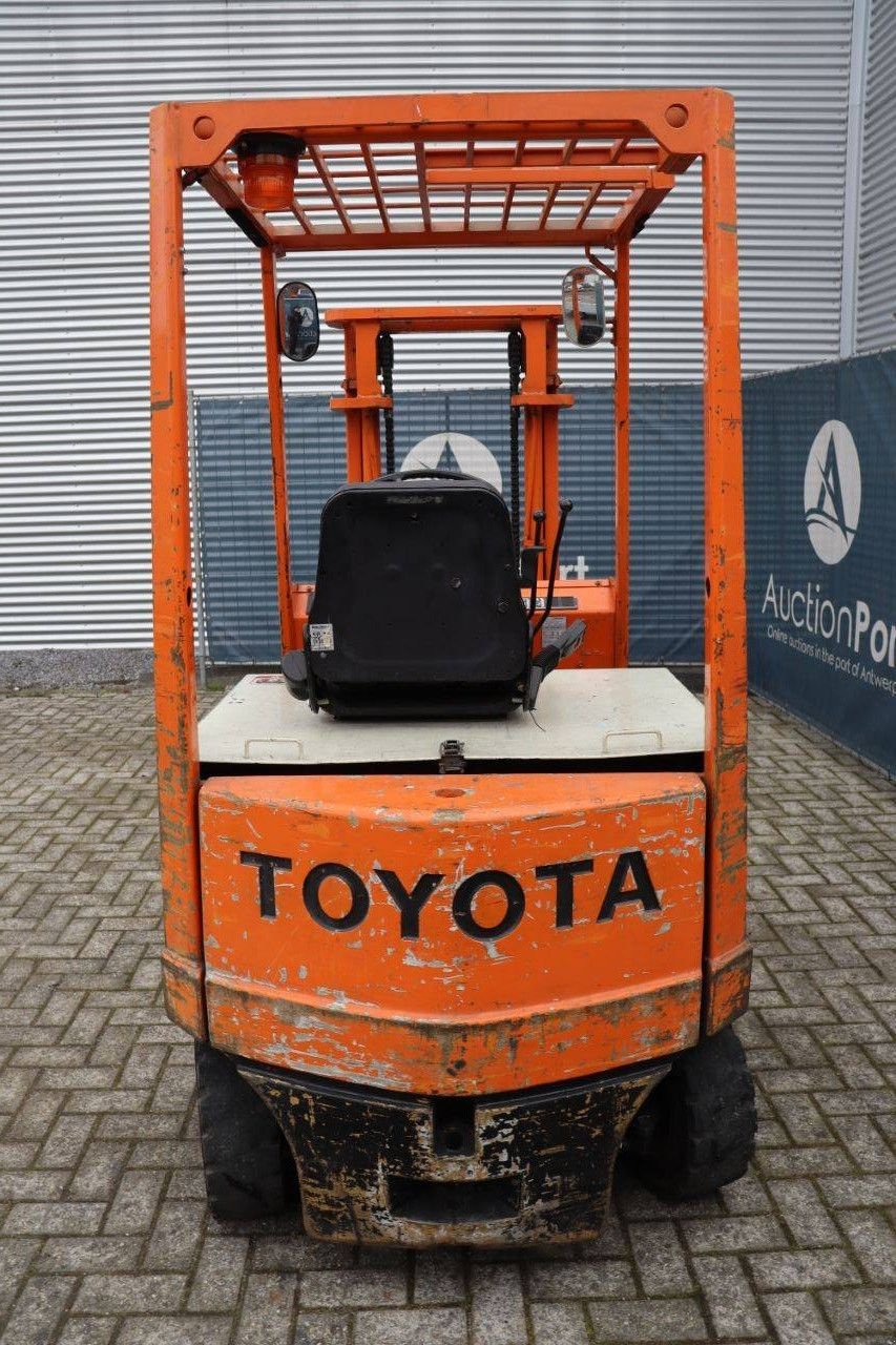 Frontstapler of the type Toyota 4FB-20, Gebrauchtmaschine in Antwerpen (Picture 5)