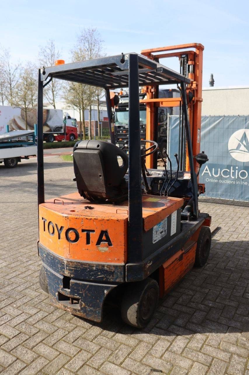 Frontstapler des Typs Toyota 4FB20, Gebrauchtmaschine in Antwerpen (Bild 7)