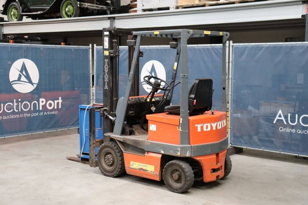 Frontstapler Türe ait Toyota 4FBL10, Gebrauchtmaschine içinde Antwerpen (resim 4)