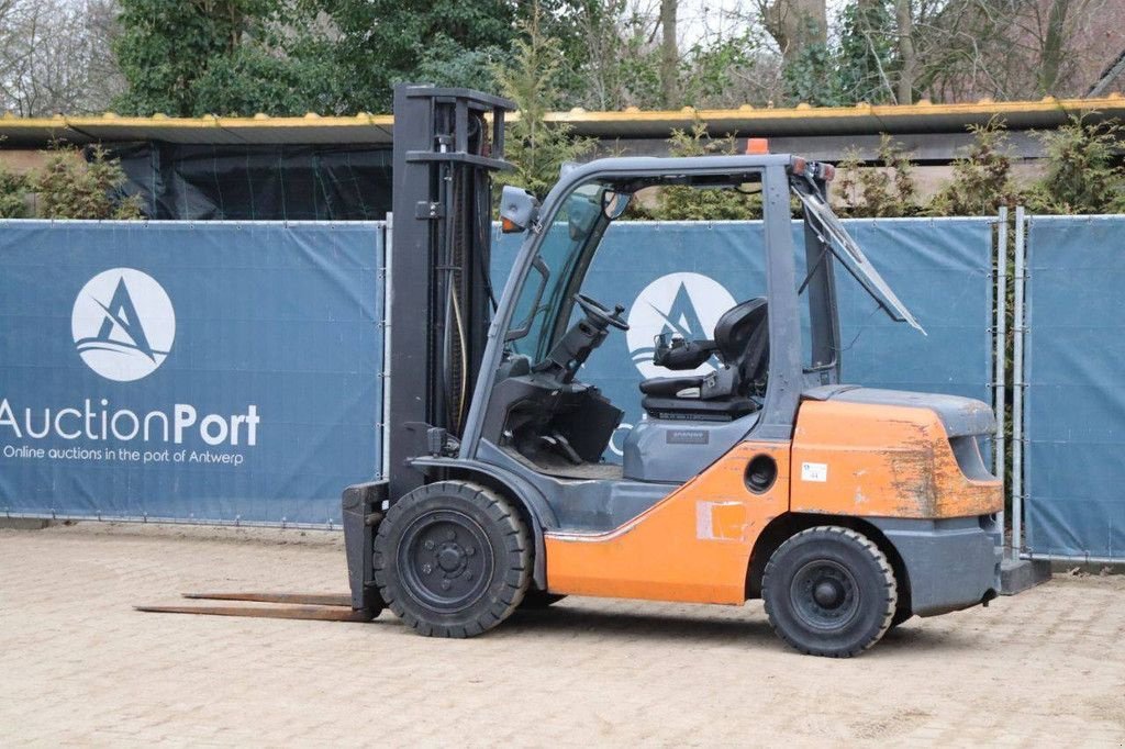Frontstapler от тип Toyota 52-8FDJF35, Gebrauchtmaschine в Antwerpen (Снимка 3)