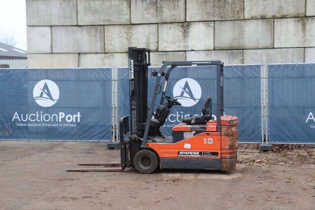 Frontstapler типа Toyota 5FBE18, Gebrauchtmaschine в Antwerpen (Фотография 3)