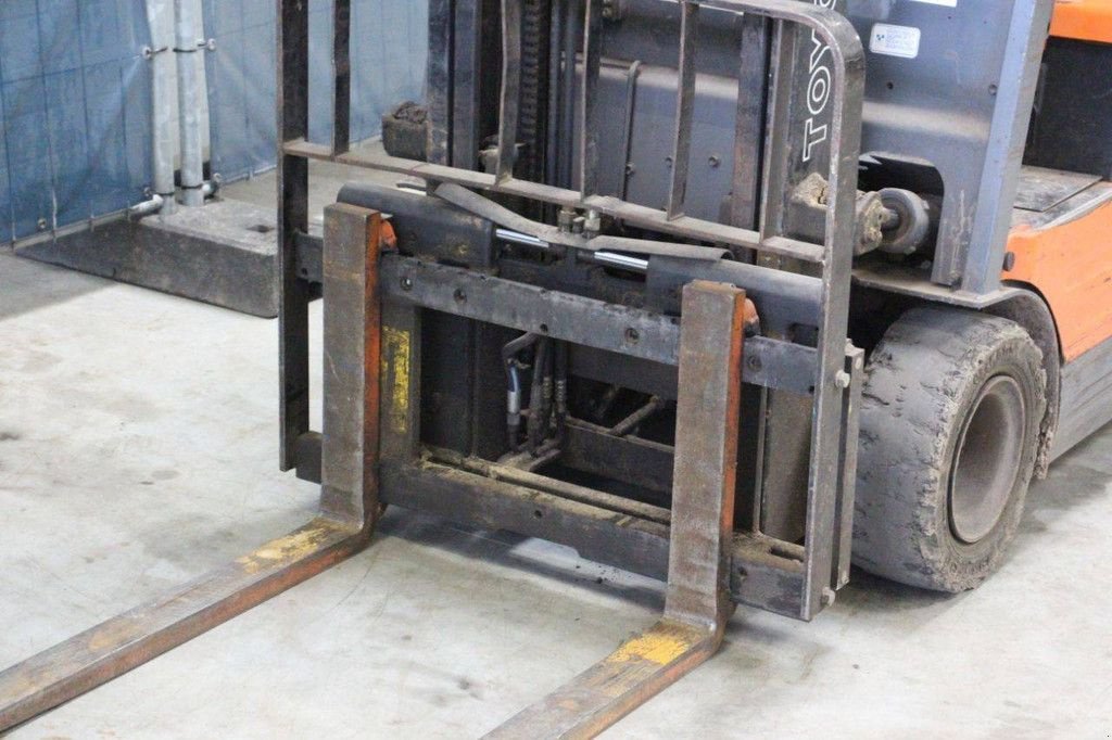 Frontstapler Türe ait Toyota 5FBE18, Gebrauchtmaschine içinde Antwerpen (resim 11)