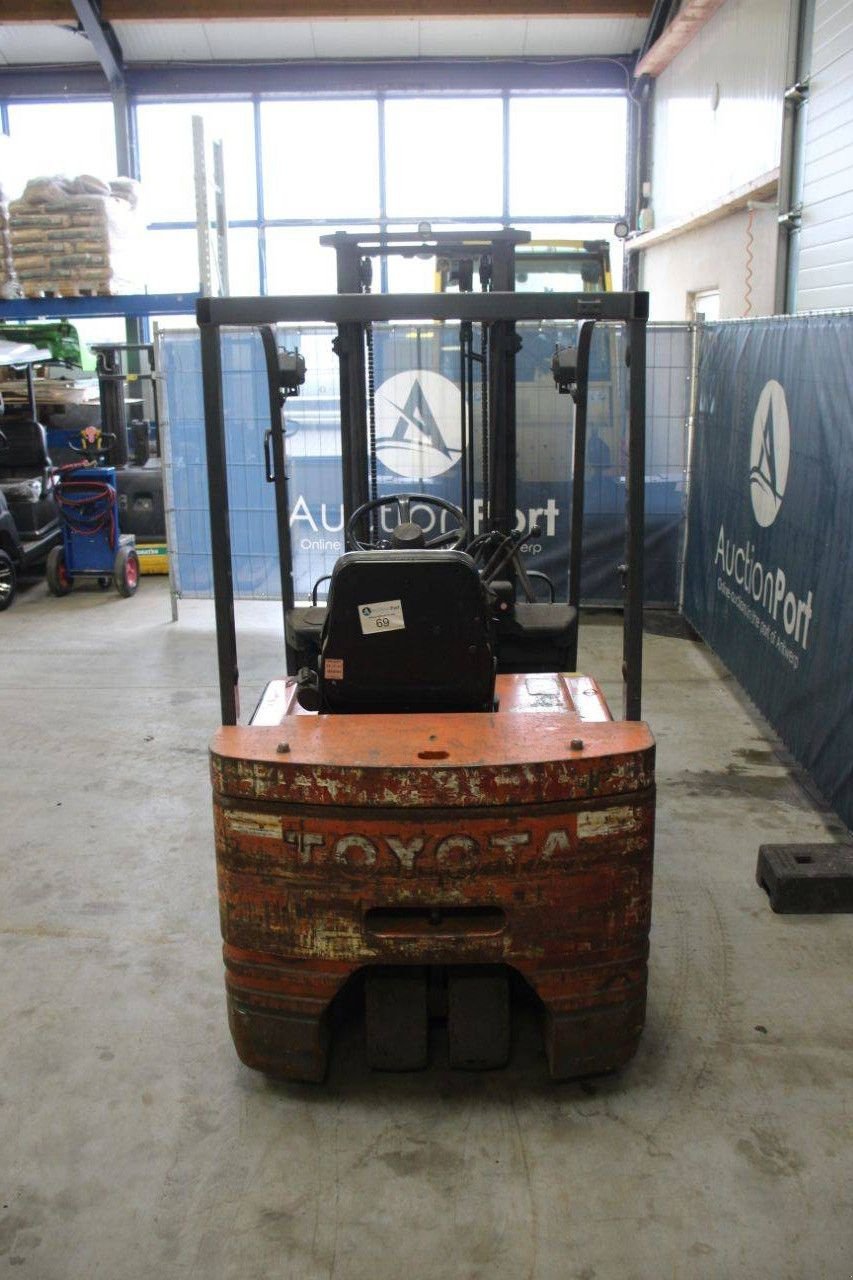 Frontstapler Türe ait Toyota 5FBE18, Gebrauchtmaschine içinde Antwerpen (resim 4)