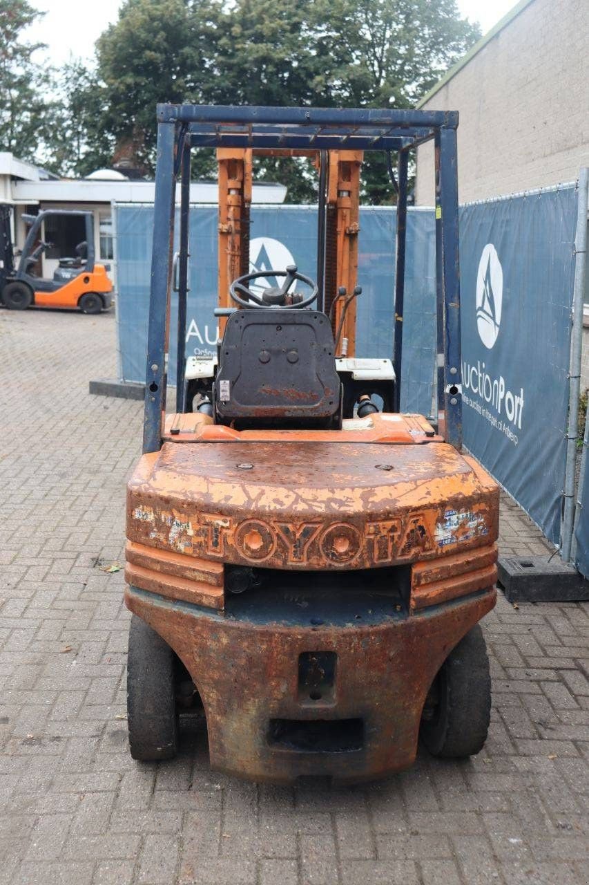 Frontstapler от тип Toyota 5FD25, Gebrauchtmaschine в Antwerpen (Снимка 5)
