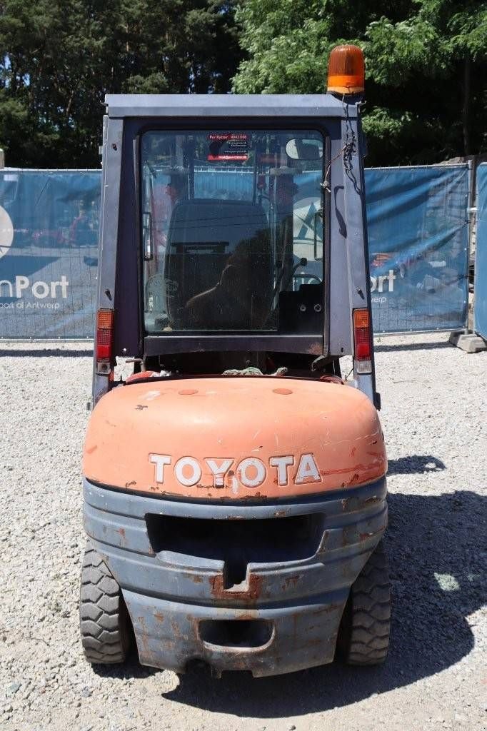 Frontstapler от тип Toyota 62-6FDF25, Gebrauchtmaschine в Antwerpen (Снимка 5)