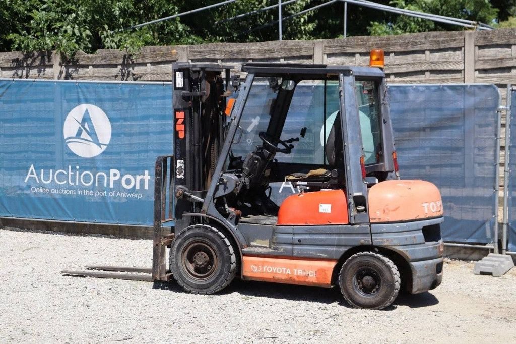 Frontstapler от тип Toyota 62-6FDF25, Gebrauchtmaschine в Antwerpen (Снимка 3)