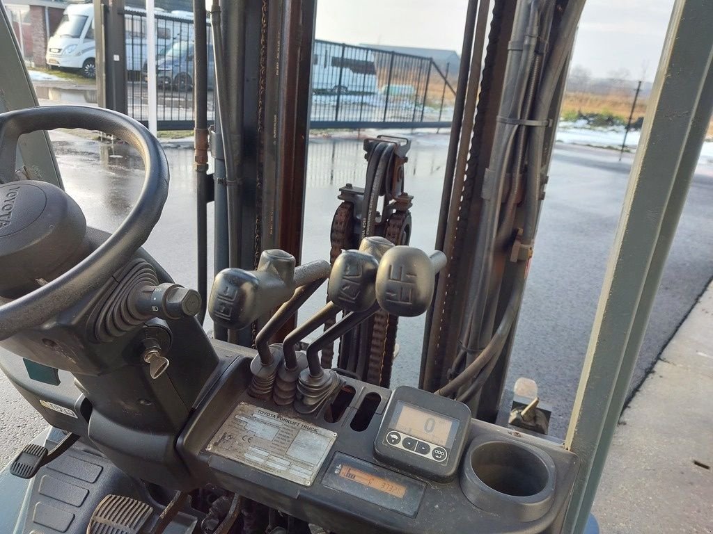 Frontstapler tipa Toyota 6FD20, Gebrauchtmaschine u Swifterbant (Slika 9)