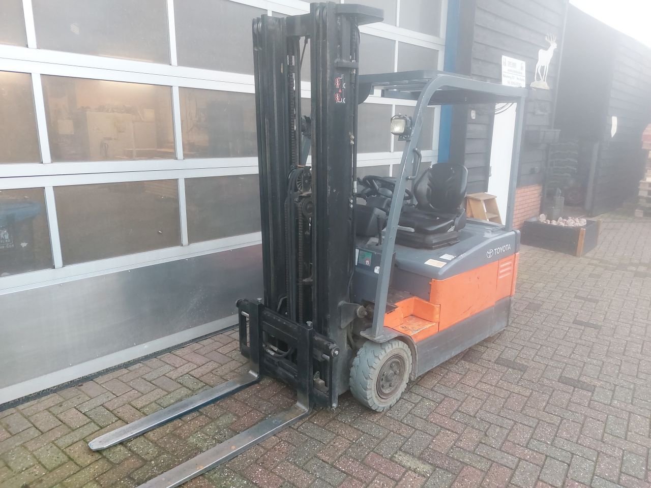 Frontstapler Türe ait Toyota 7FBEF18 triplex sideshift 2008, Gebrauchtmaschine içinde Harskamp (resim 3)