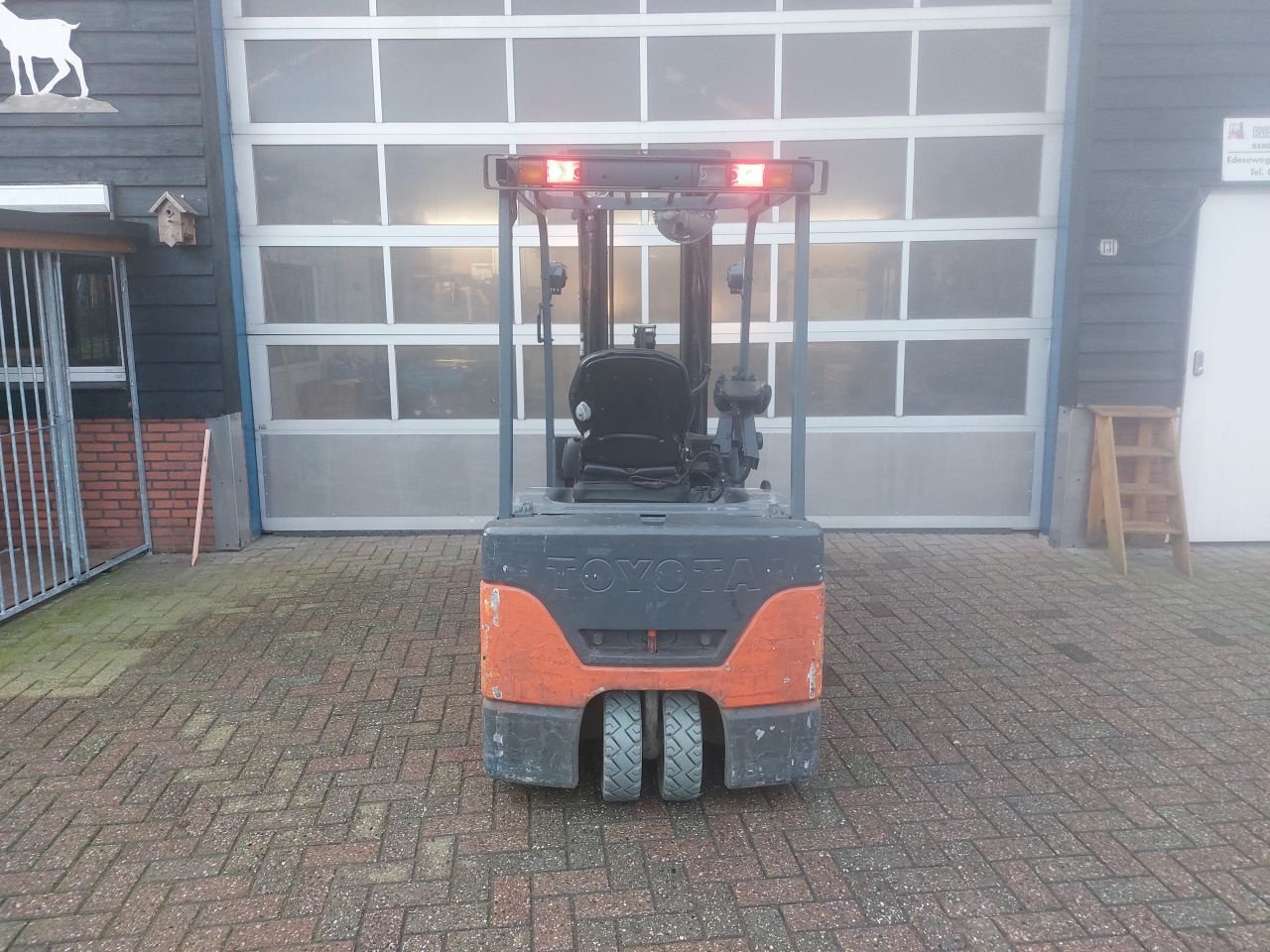 Frontstapler Türe ait Toyota 7FBEF18 triplex sideshift 2008, Gebrauchtmaschine içinde Harskamp (resim 8)