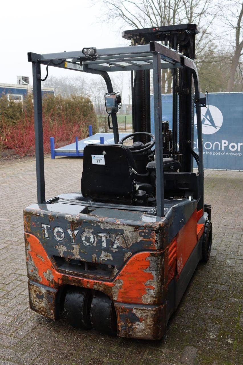 Frontstapler des Typs Toyota 7FBEF20, Gebrauchtmaschine in Antwerpen (Bild 7)