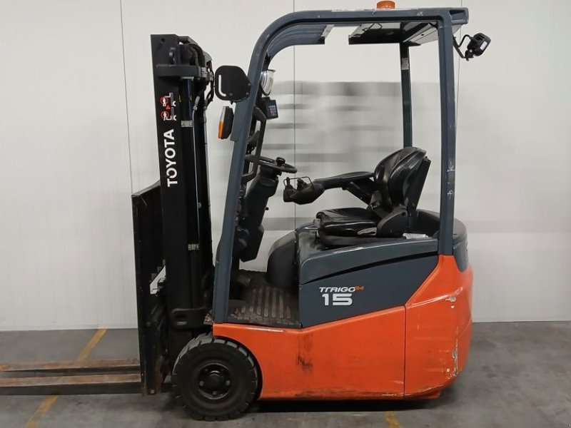 Frontstapler des Typs Toyota 7FBEST15, Neumaschine in Barneveld (Bild 1)