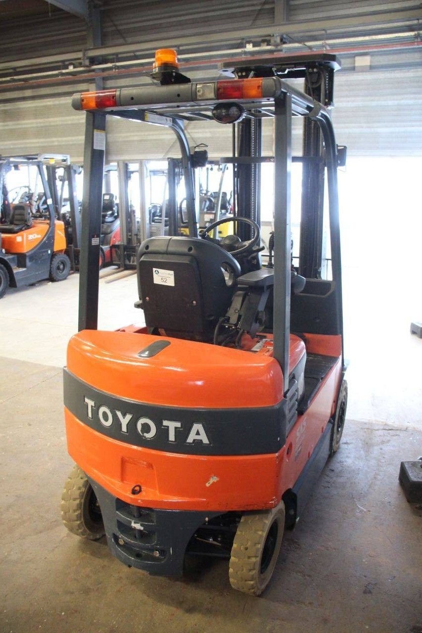 Frontstapler типа Toyota 7FBMF16, Gebrauchtmaschine в Antwerpen (Фотография 5)