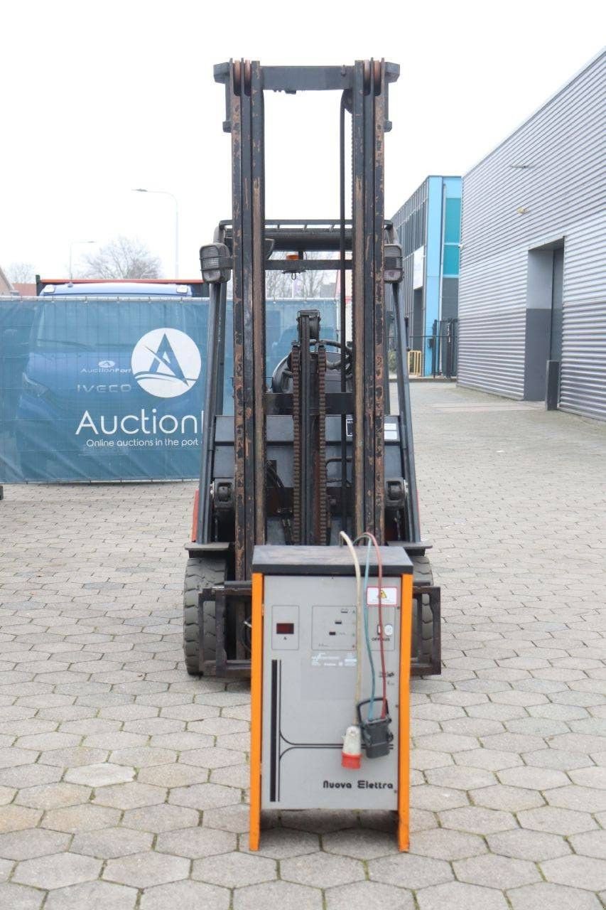 Frontstapler of the type Toyota 7FBMF25, Gebrauchtmaschine in Antwerpen (Picture 9)