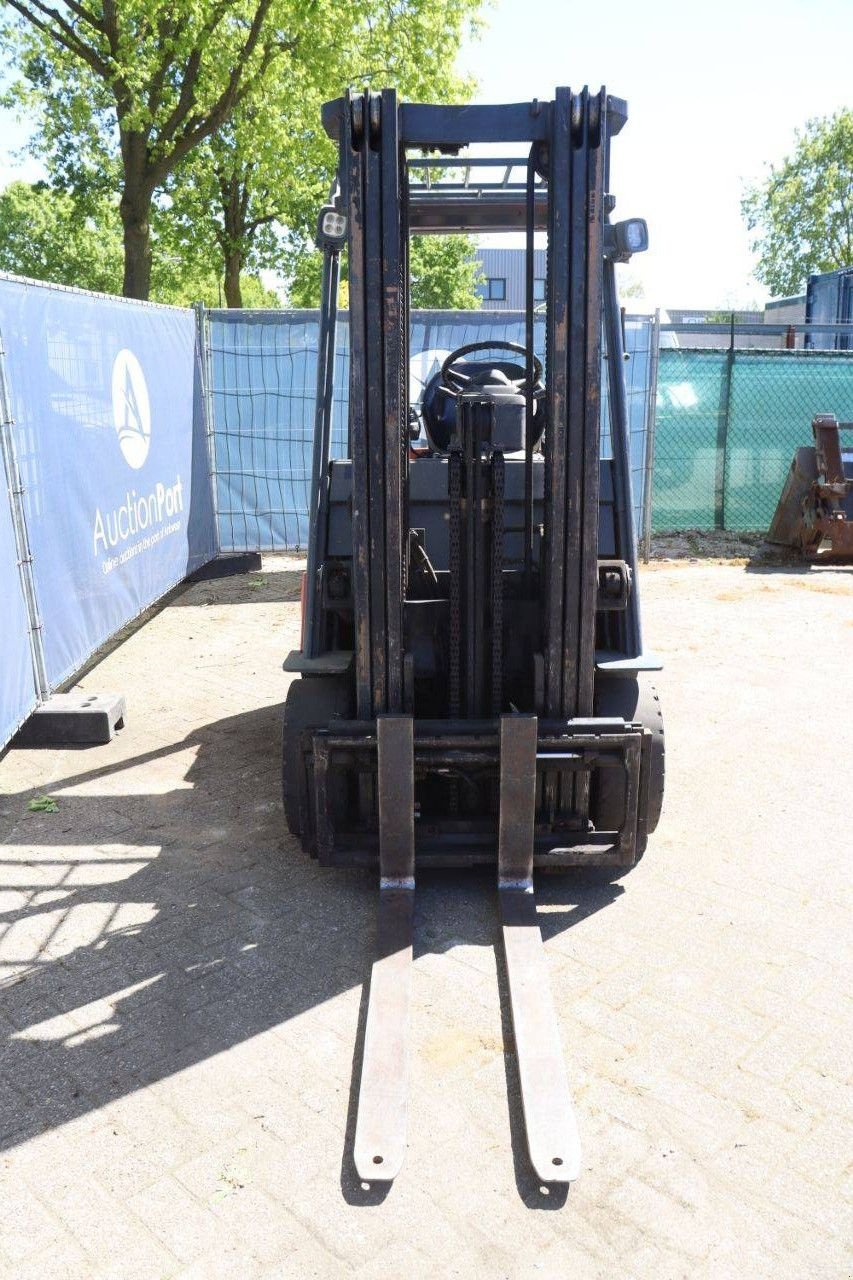 Frontstapler типа Toyota 7FBMF25, Gebrauchtmaschine в Antwerpen (Фотография 8)