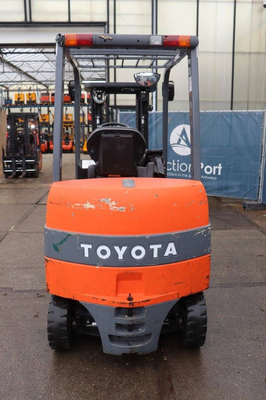 Frontstapler a típus Toyota 7FBMF30, Gebrauchtmaschine ekkor: Antwerpen (Kép 5)