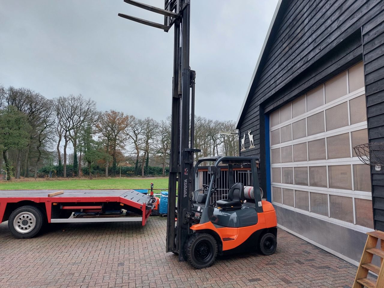 Frontstapler типа Toyota 7fgf25 triplex sideshift vorkspr, Gebrauchtmaschine в Harskamp (Фотография 3)
