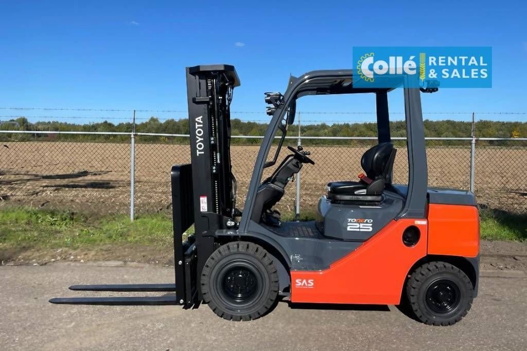 Frontstapler of the type Toyota 8 FDF 25 2022, Neumaschine in Sittard (Picture 5)
