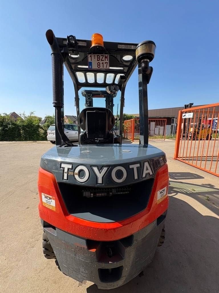 Frontstapler des Typs Toyota 8 FDF 25, Gebrauchtmaschine in Booischot (Bild 5)