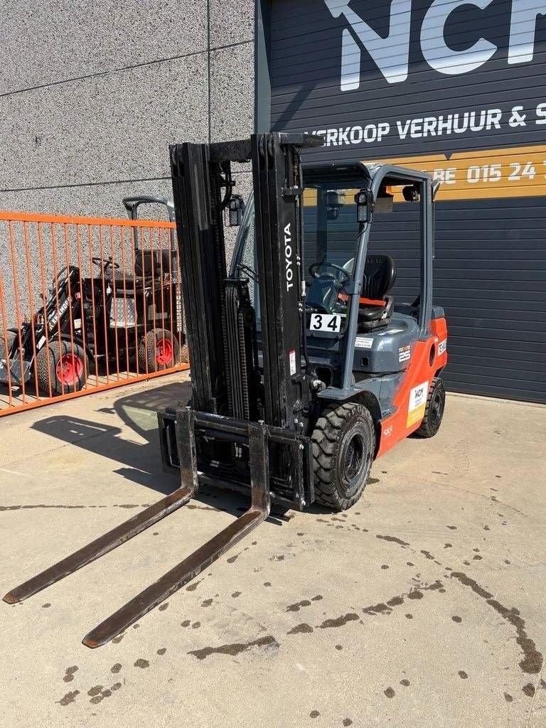 Frontstapler des Typs Toyota 8 FDF 25, Gebrauchtmaschine in Booischot (Bild 8)