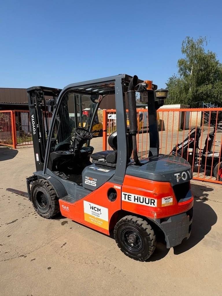 Frontstapler des Typs Toyota 8 FDF 25, Gebrauchtmaschine in Booischot (Bild 4)