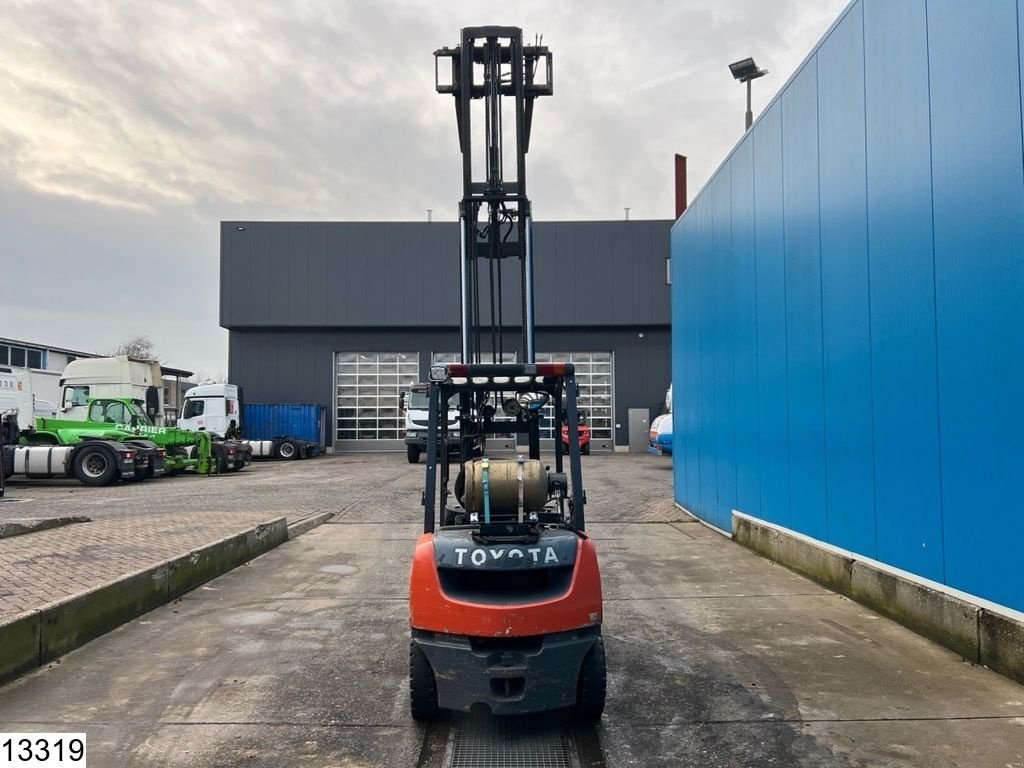 Frontstapler des Typs Toyota 8 FGF 25 2.500 KG, Gebrauchtmaschine in Ede (Bild 10)