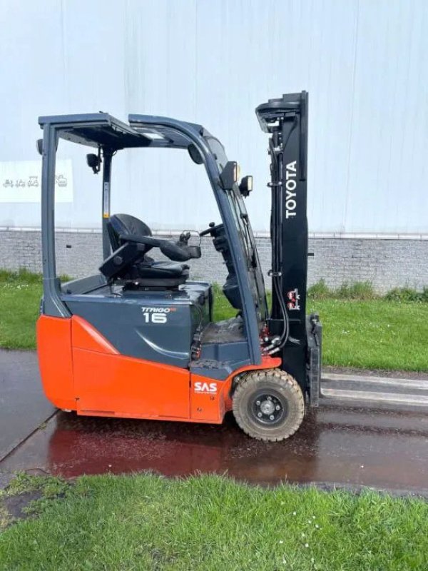 Frontstapler typu Toyota 8FBE16T heftruck met freelift 3,30m mast 6200 uur, Gebrauchtmaschine v Kwintsheul (Obrázok 2)