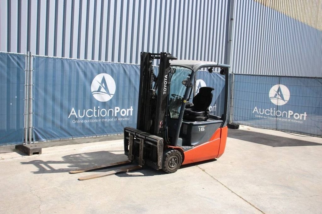 Frontstapler typu Toyota 8FBE16T, Gebrauchtmaschine v Antwerpen (Obrázek 9)