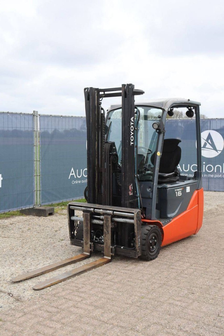 Frontstapler del tipo Toyota 8FBE16T, Gebrauchtmaschine en Antwerpen (Imagen 10)