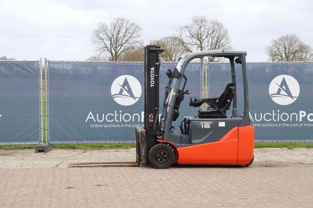 Frontstapler del tipo Toyota 8FBE16T, Gebrauchtmaschine en Antwerpen (Imagen 1)