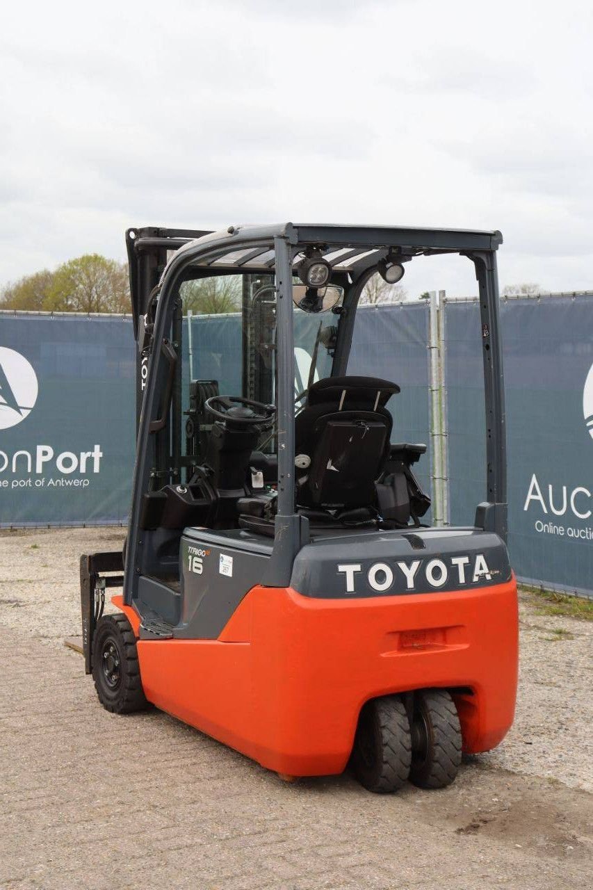 Frontstapler del tipo Toyota 8FBE16T, Gebrauchtmaschine en Antwerpen (Imagen 4)
