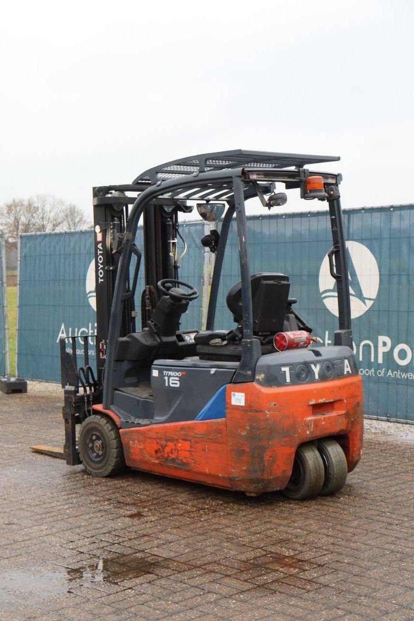 Frontstapler of the type Toyota 8FBE18T, Gebrauchtmaschine in Antwerpen (Picture 4)